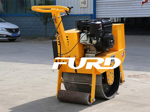 座駕壓路機(jī)的保養(yǎng)細(xì)則是什么呢？